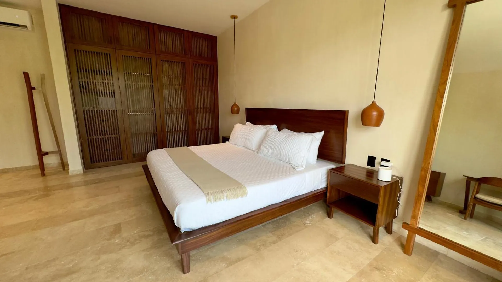 Willa Casa Laak, Luxury Villa, 5 Bedroom 7 Bt, Heated Pool Tulum