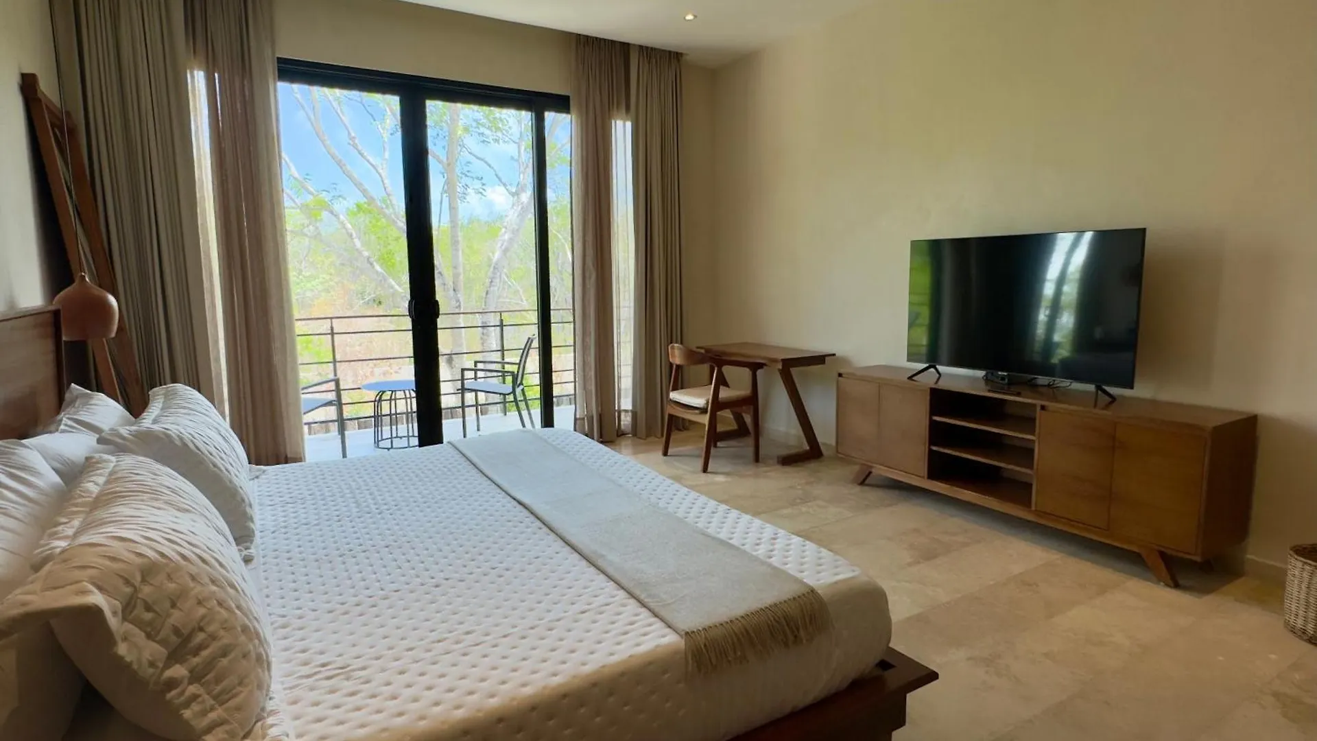 Willa Casa Laak, Luxury Villa, 5 Bedroom 7 Bt, Heated Pool Tulum